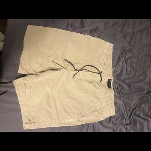 American eagle khaki shorts